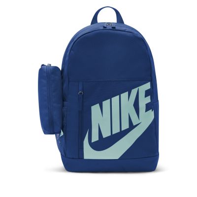 Ki.-Rucksack Y NK ELMNTL BKPK<br>Diese Tasche ist der Partner f?ºr die besten Abenteuer deines Kindes.<br>Das gro?üe Fach bietet Platz f?ºr alle wichtigen Sachen und verf?ºgt ?ºber<br>eine kleinere Tasche auf der Vorderseite, in der du kleine Gegenst in 4